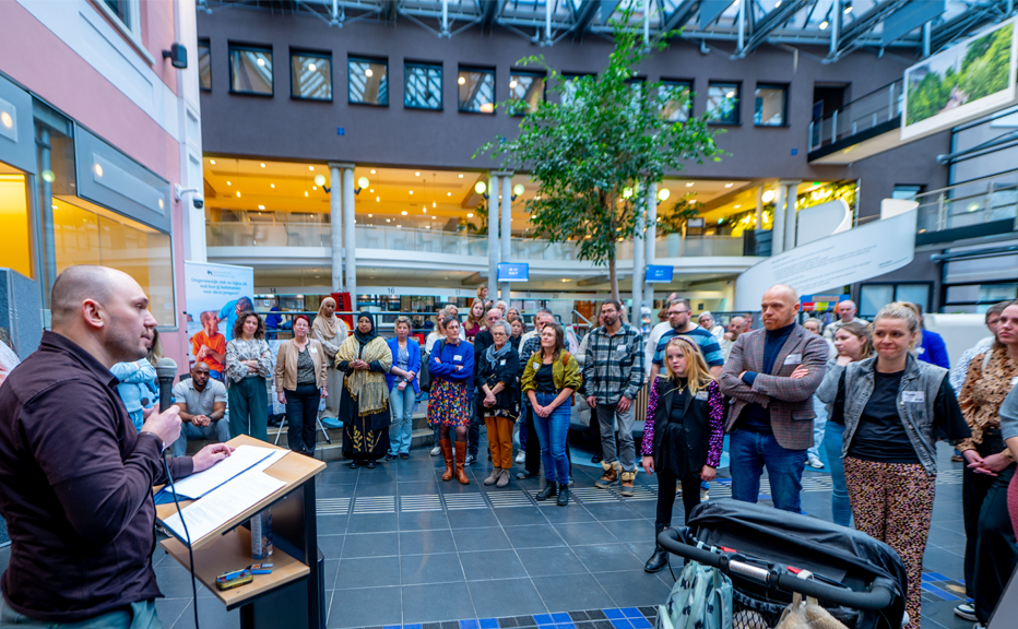 Een Stukje Mij: wat een ontmoeting in het gemeentehuis losmaakt 